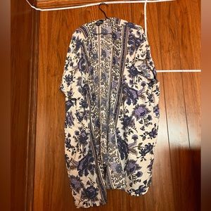 Angie pullover top size large